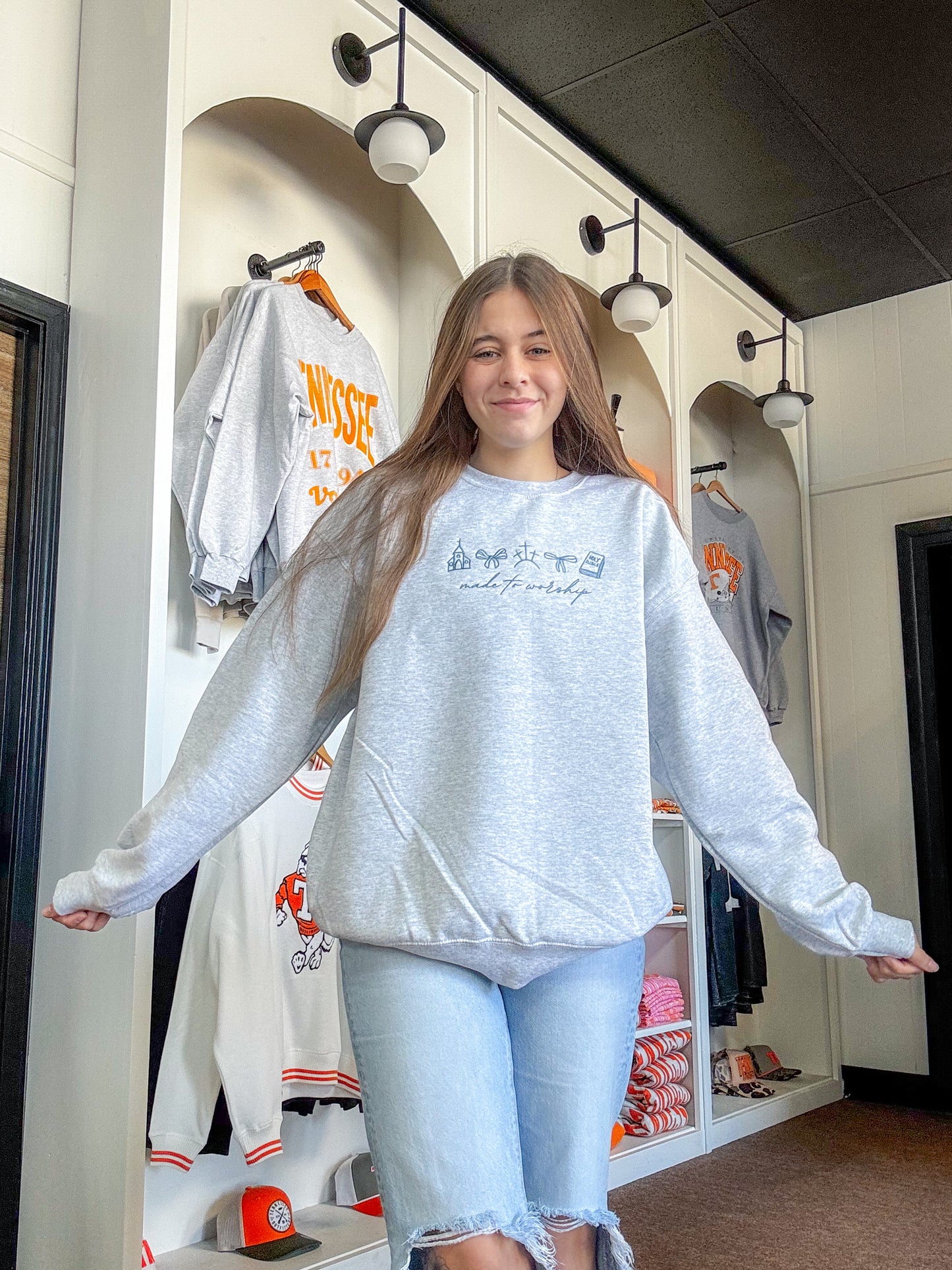 -Made to Worship Crew-